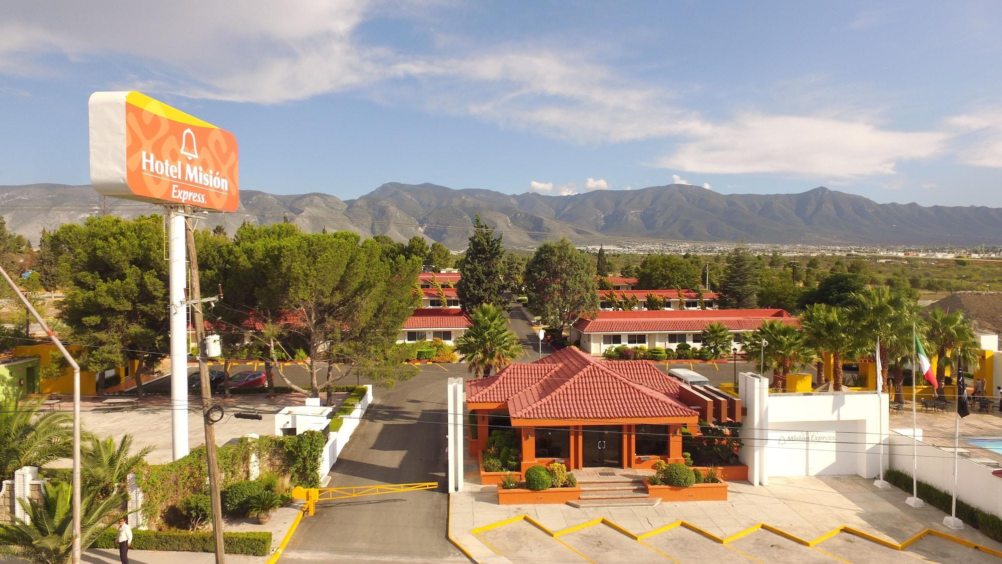 Mision Express Saltillo Kültér fotó