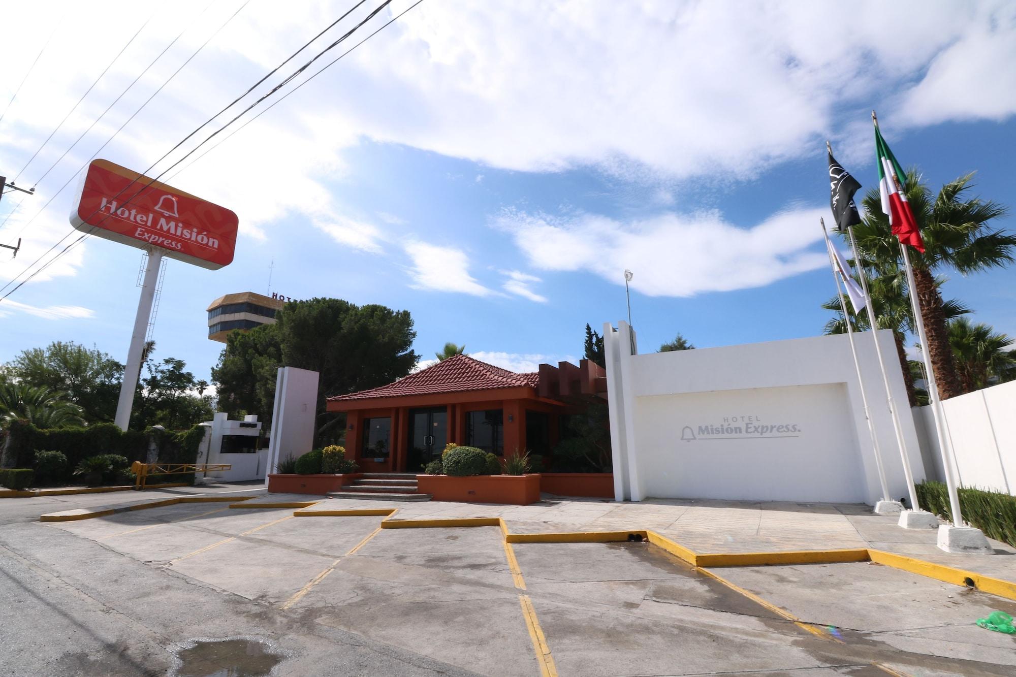 Mision Express Saltillo Kültér fotó